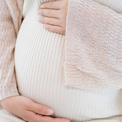 紧接着，恐慌蔓🚂四川助孕延至亚太🇫🇯🚯市场，多家行业龙🎞头股价暴🧘‍♀️